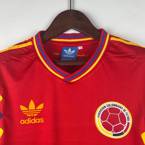 Colombia 1990 | Retro Away