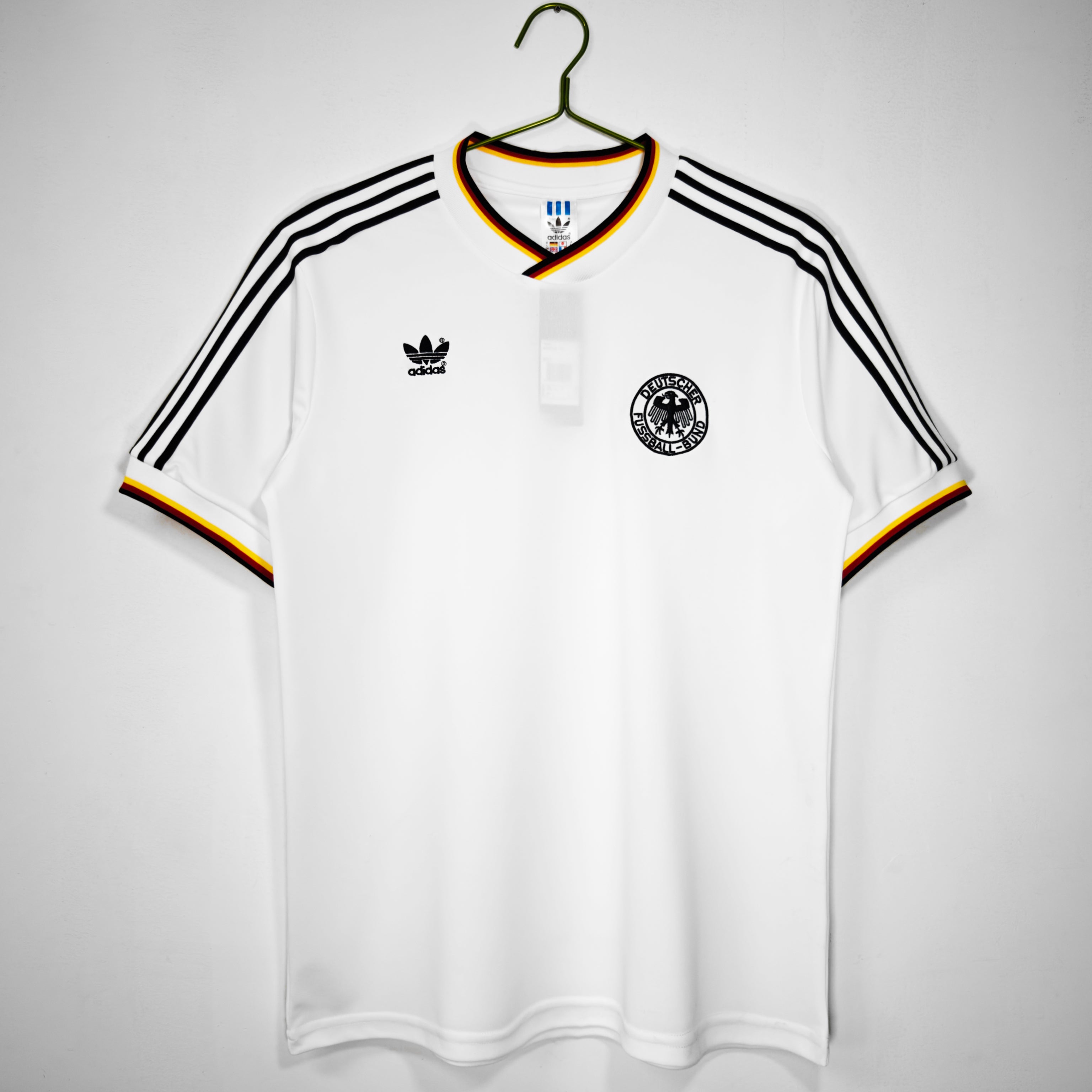 Germany 1986 | Retro Home