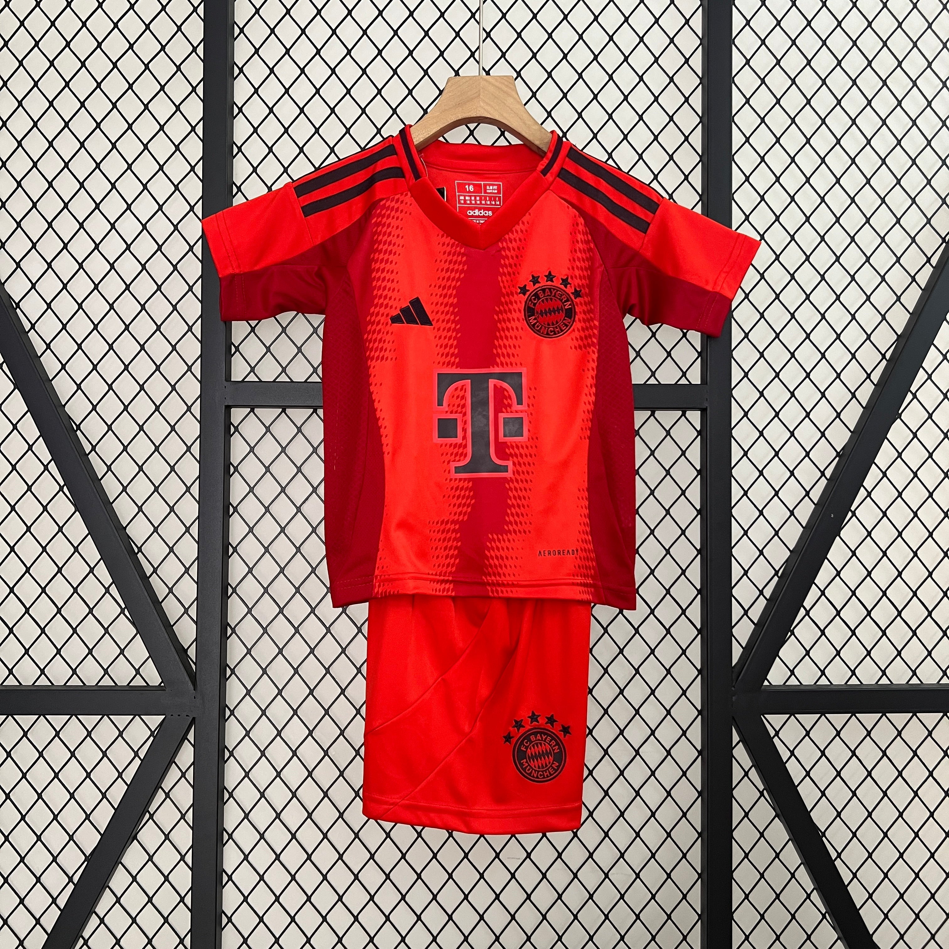 Bayern Munich 24-25 | Kids Home