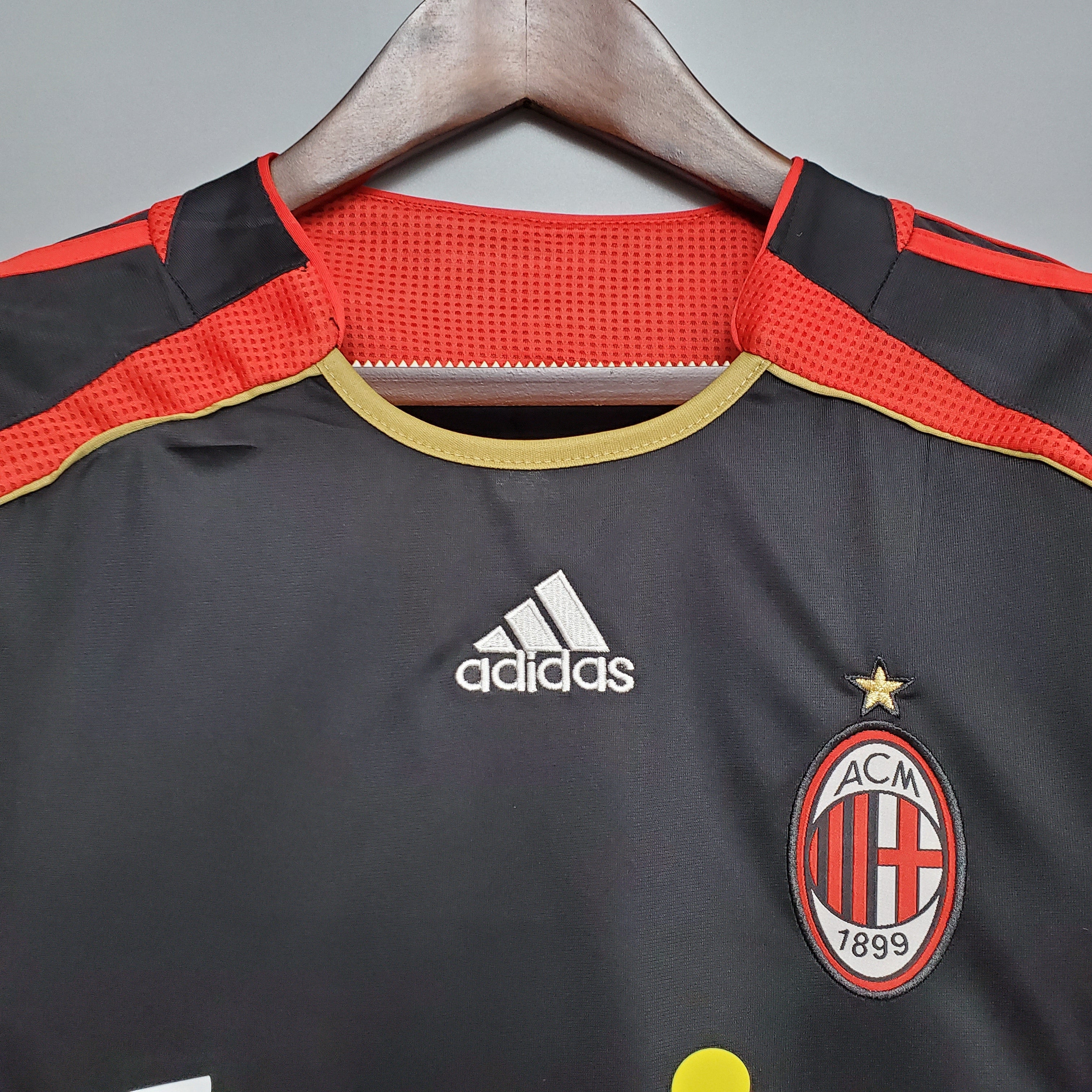 AC Milan 2006 | Retro Third Away