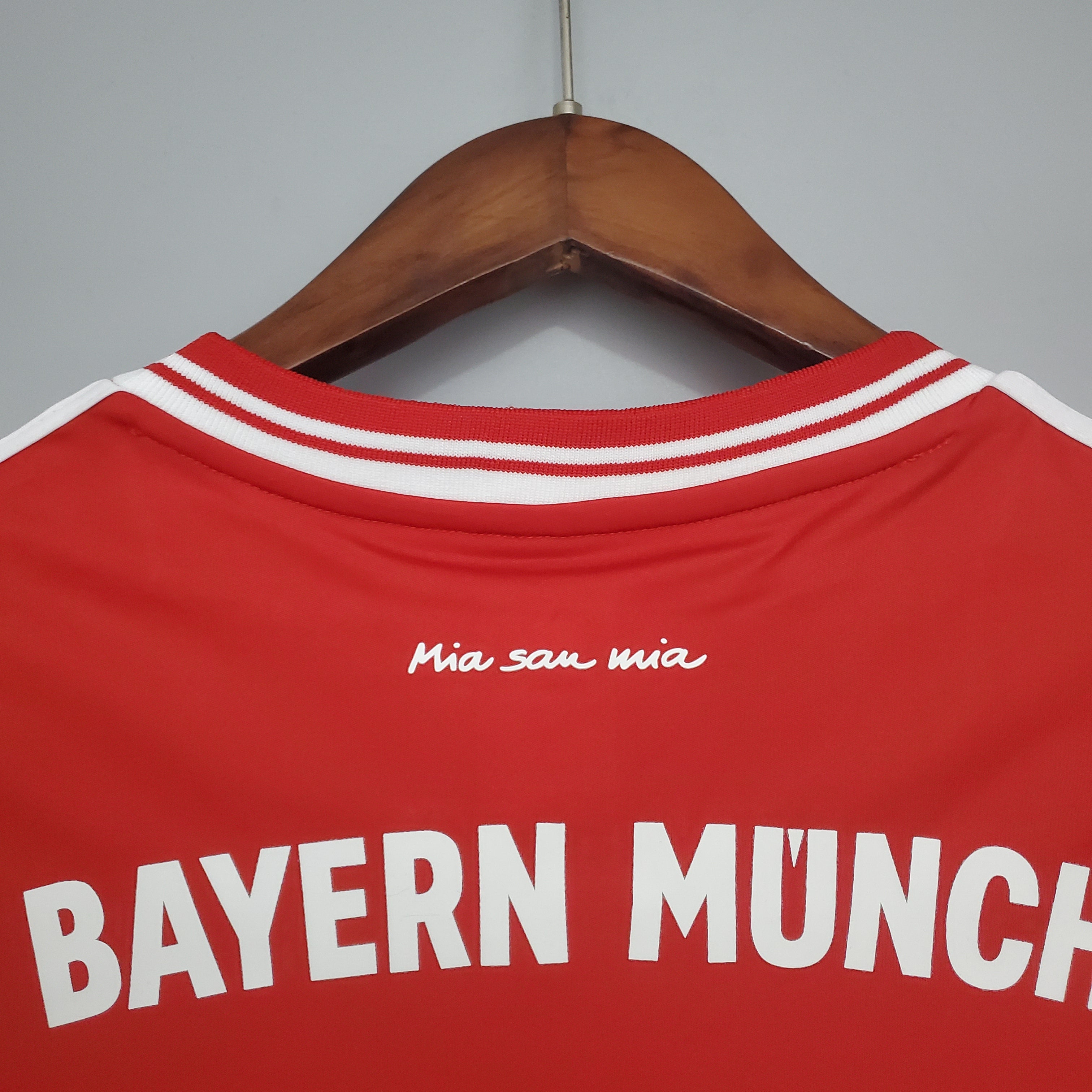 Bayern Munich 13-14 | Long Sleeve | Retro Home