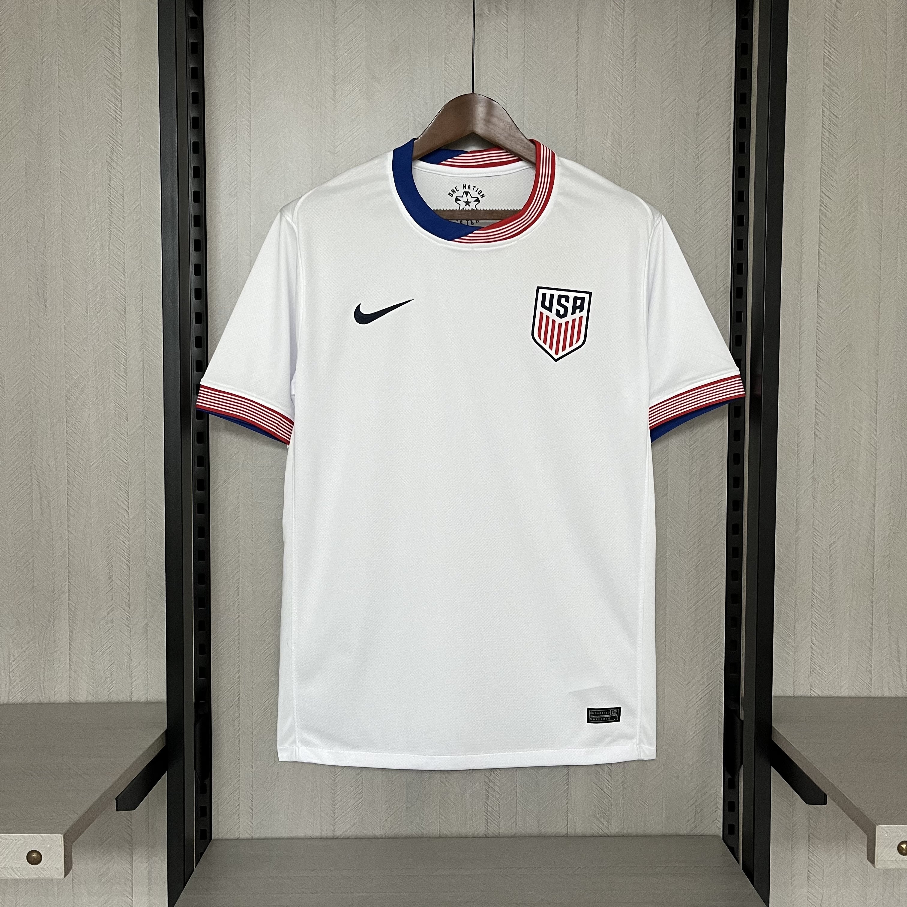 USA 24-25 | Home