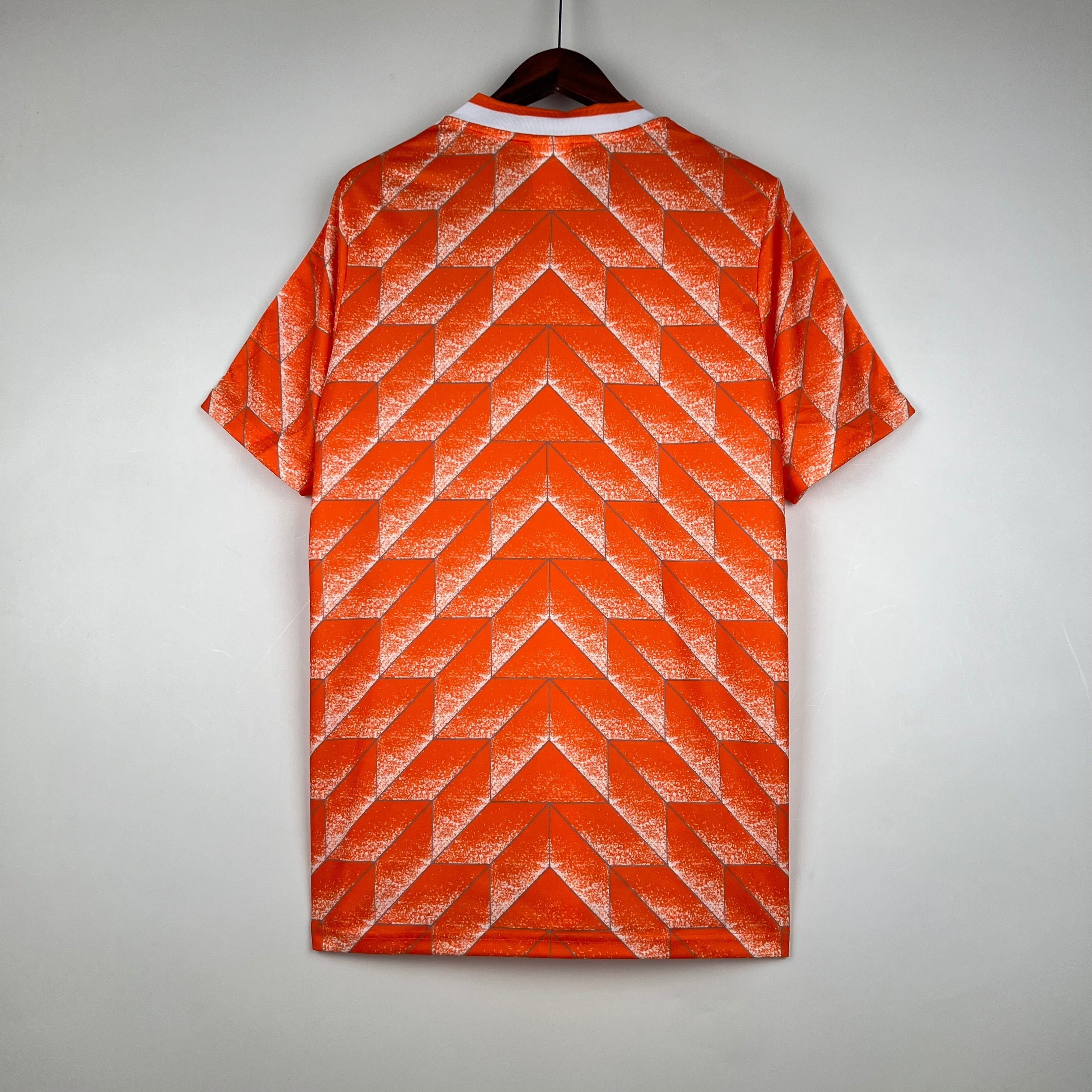 Netherlands 1988 | Retro Home