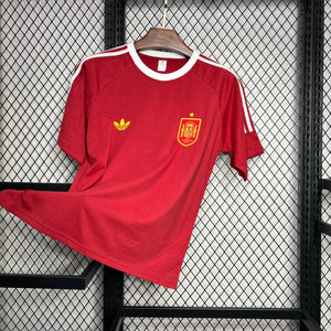 Spain 24-25 | Retro Style