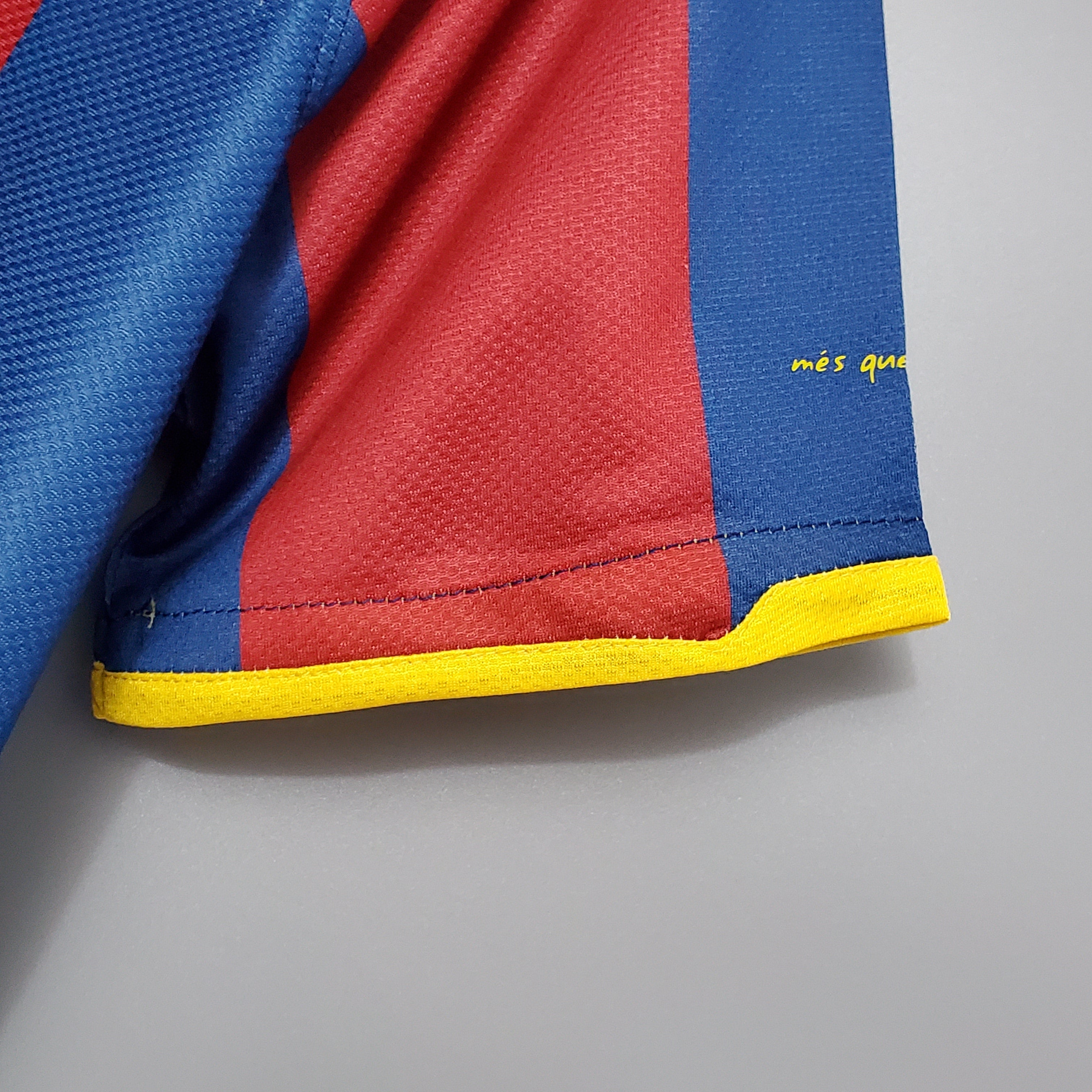 Barcelona 10-11 | Retro Home