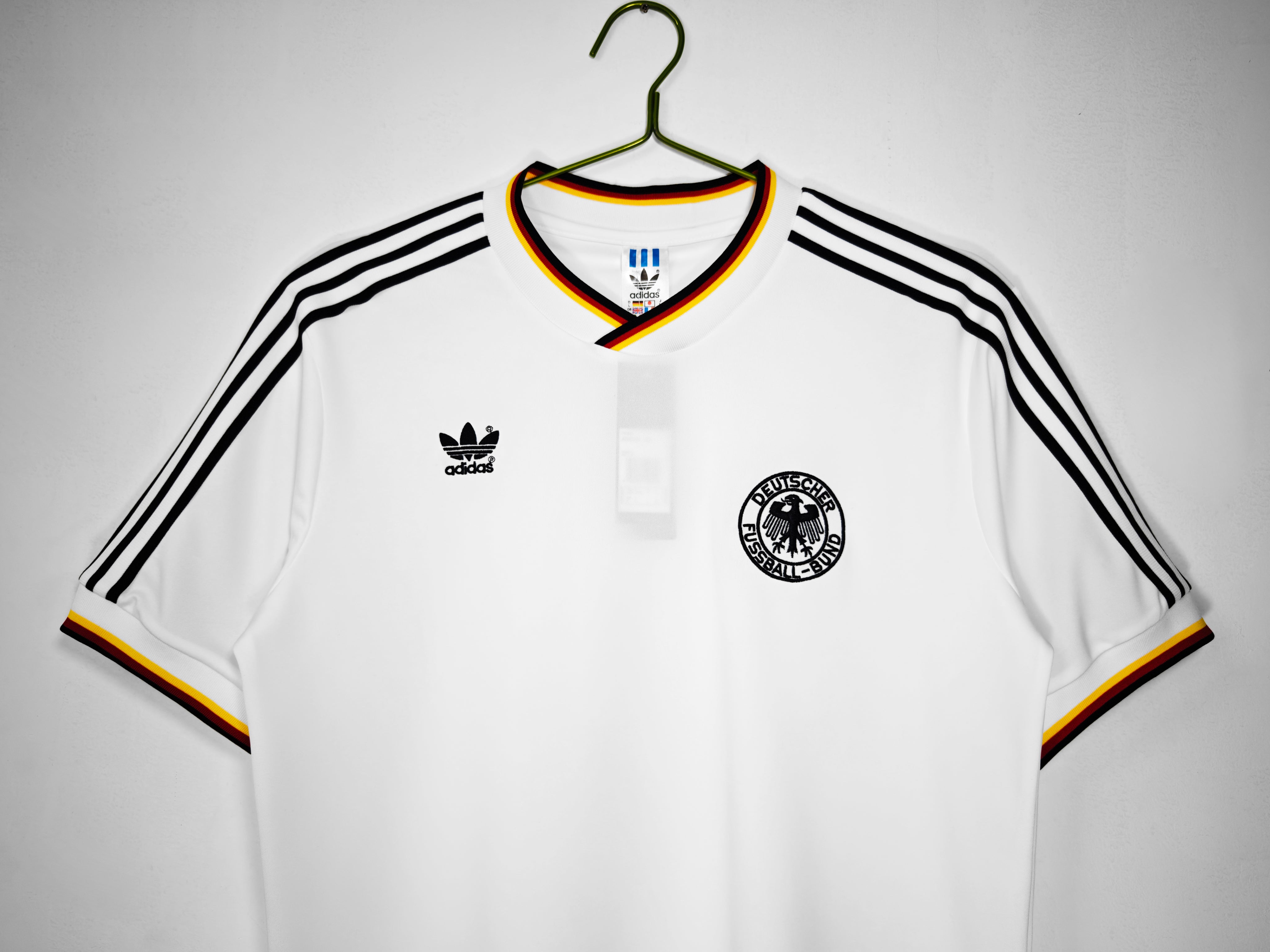 Germany 1986 | Retro Home