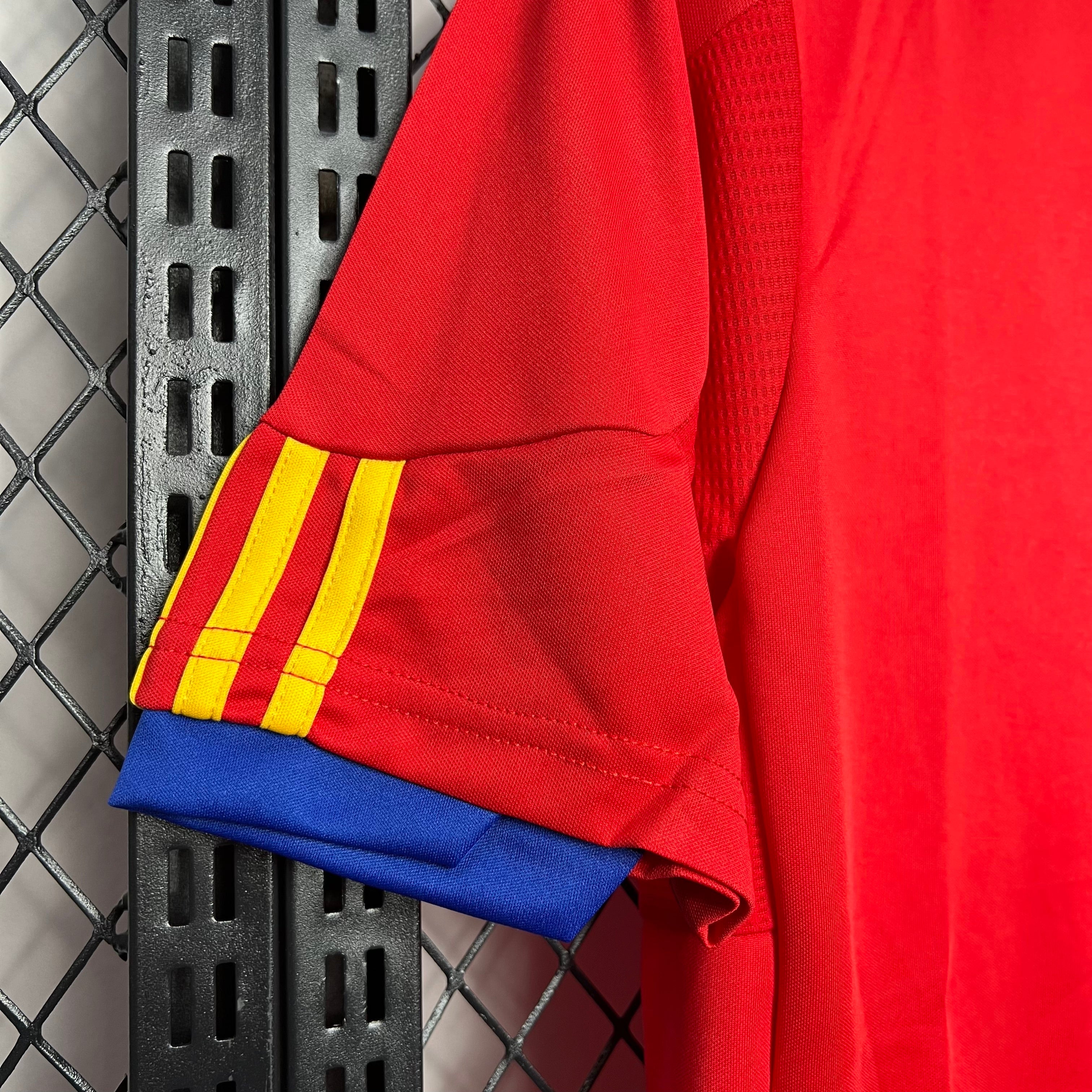 Spain 2010 | Retro Home